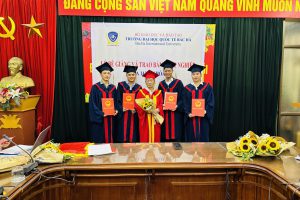 Trường Đại Học Quốc Tế Bắc Hà tổ chức lễ trao bằng tốt nghiệp đợt 2 năm 2024 cho Sinh viên khóa 15